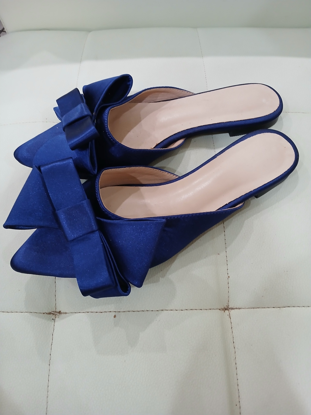 Blue Bow Pointed Toe Slip-On Mules - Women